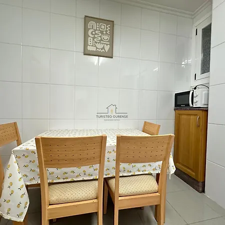 Hogar Forxa Puente Apartment Ourense