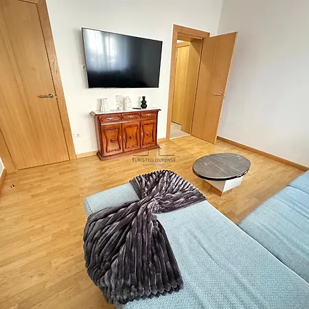 Hogar Forxa Puente Apartment Ourense