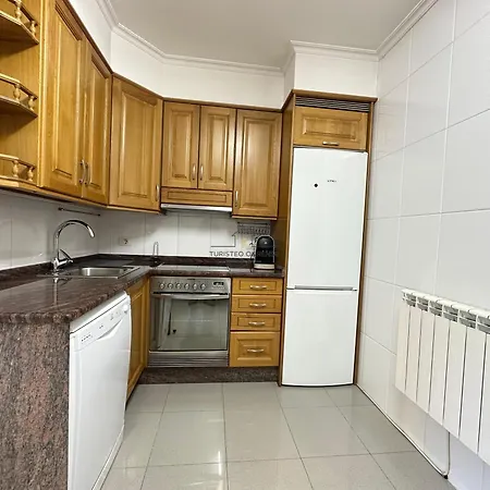 Hogar Forxa - Puente Lägenhet