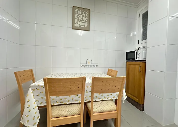 Hogar Forxa - Puente Διαμέρισμα Ουρένσε